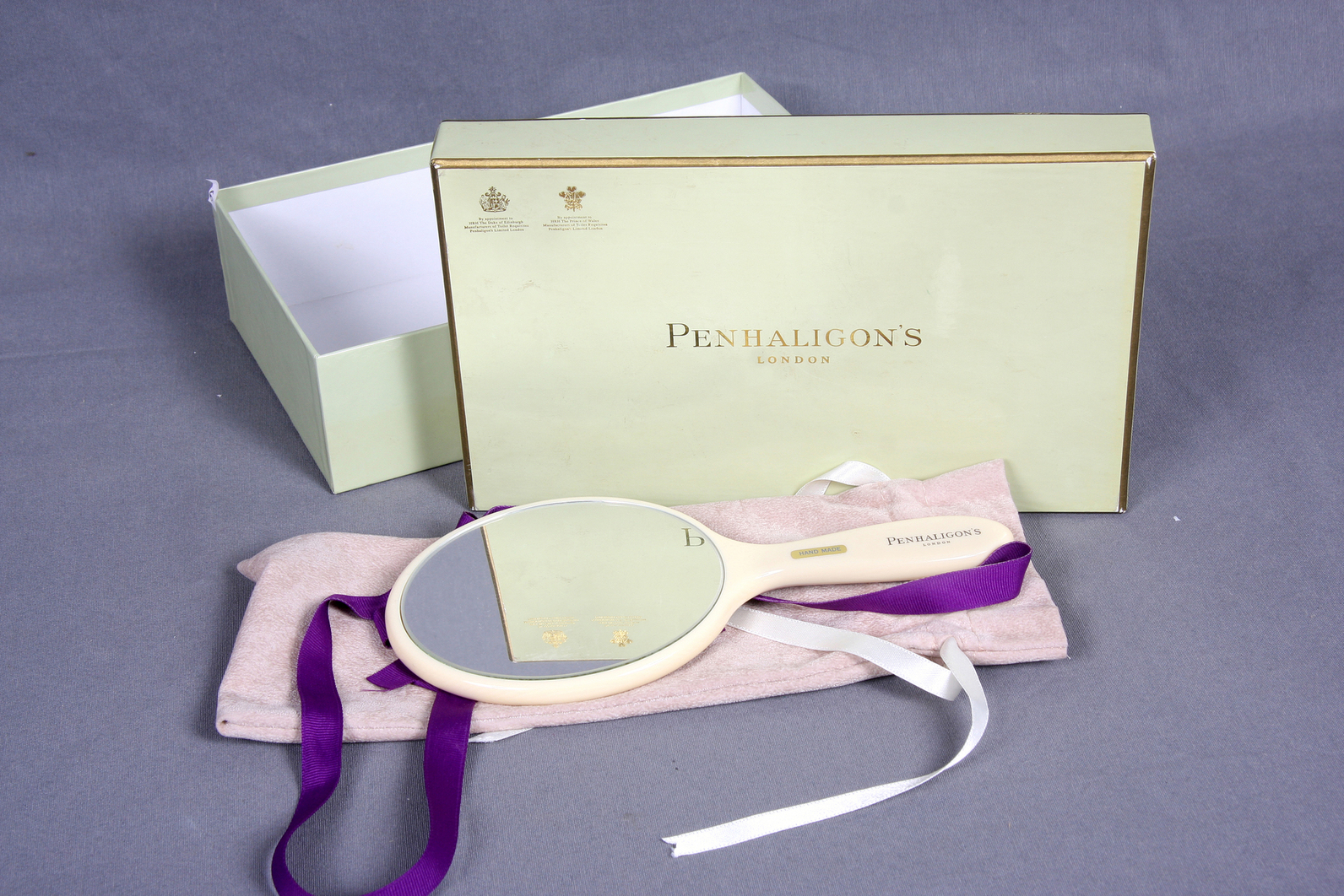 auction-image