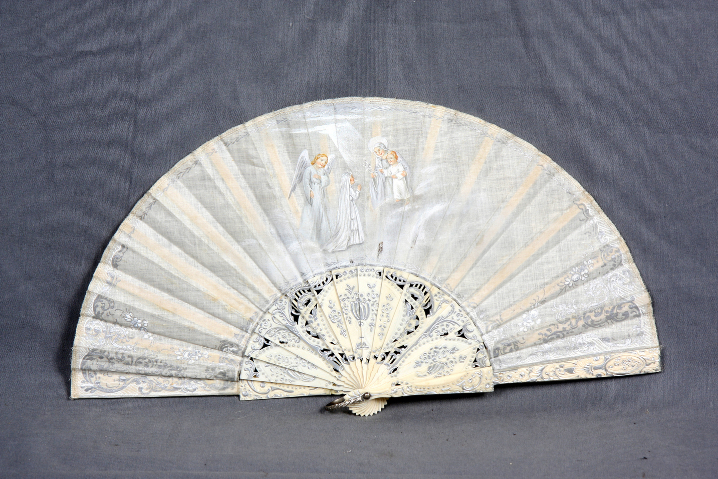 auction-image