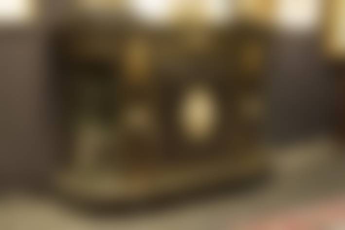 auction-image