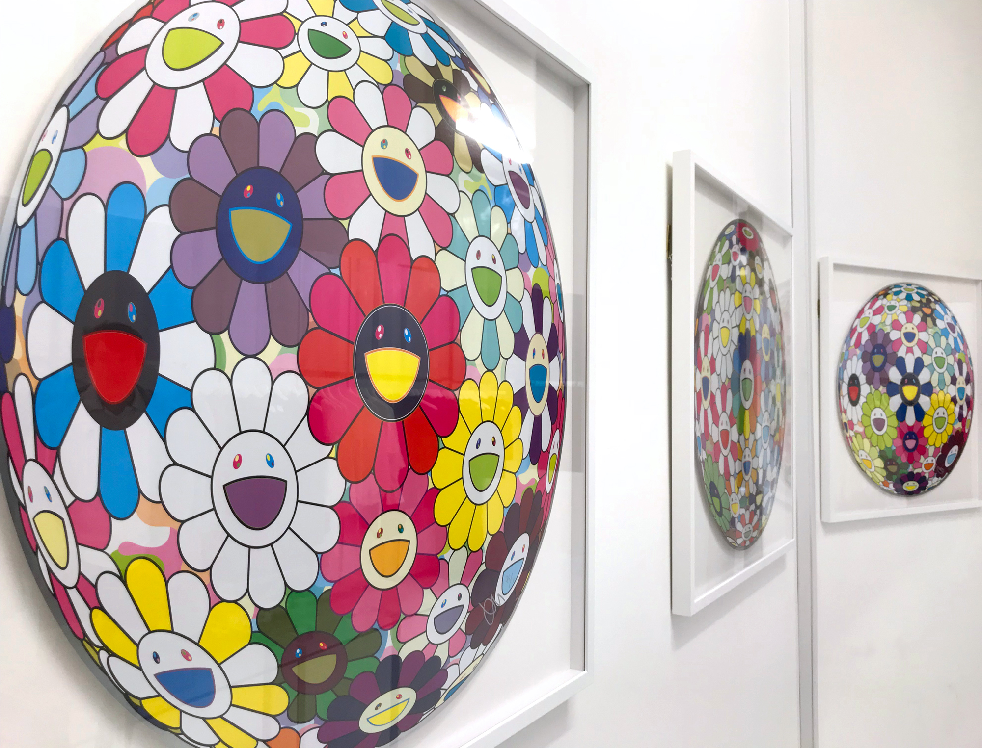 Kumi Contemporary Showcasing Takashi Murakami Flower Ball Prints In London Widewalls