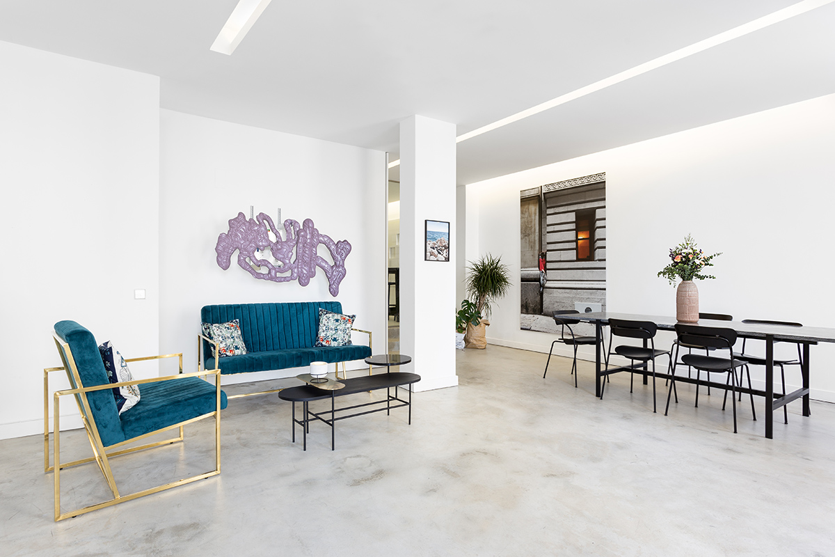 Art Curator Grid On A Mission To Support Curators Widewalls