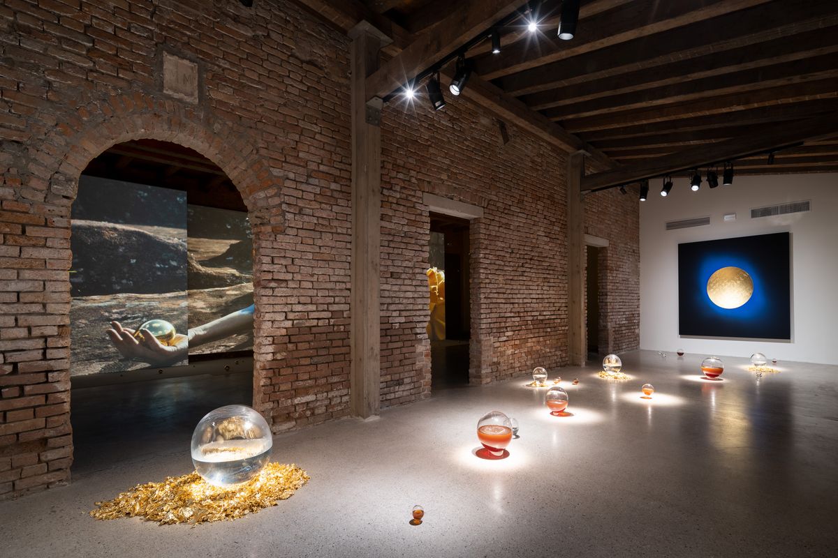 The 21-Century Cosmology - Lita Albuquerque Walks Us through Liquid Light,  Venice Biennale's Official Collateral Event | Widewalls