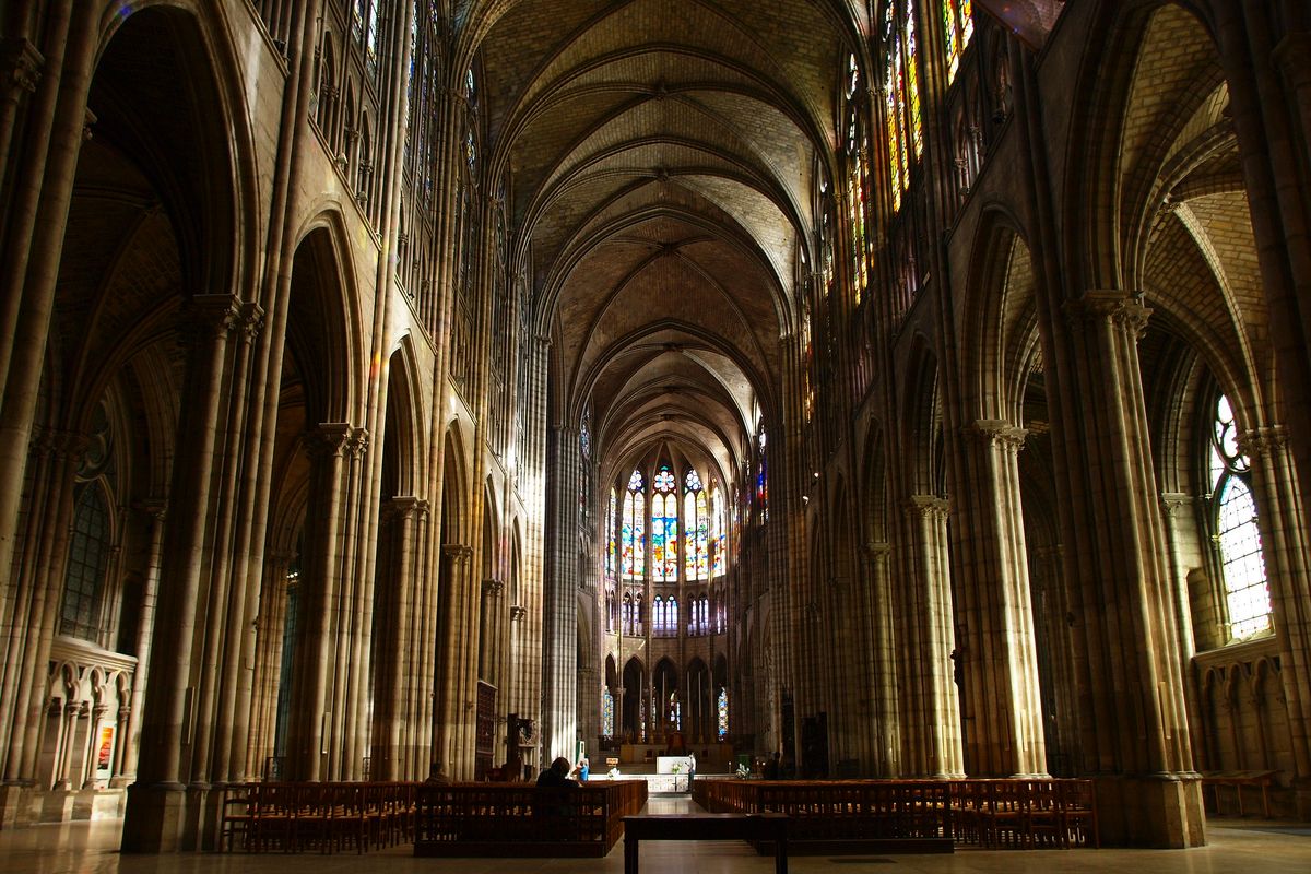 famous gothic cathedrals in europe