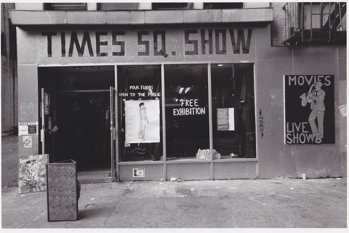 How The Times Square Show Changed The New York Art World In 1980 Widewalls