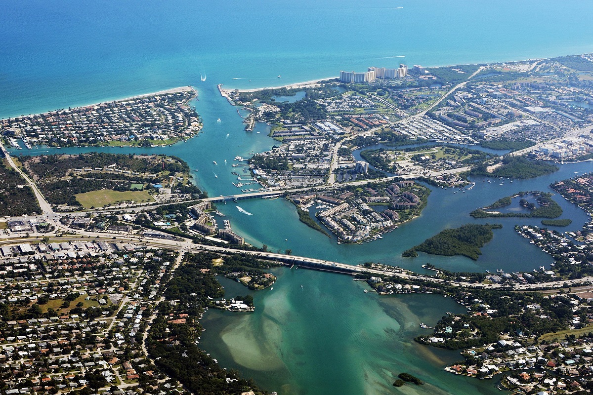 Florida s Wealthy Are Evacuating Their Art As Hurricane Ian Rages On Florida s Wealthy Are Evacuating Their Art As Hurricane Ian Rages On