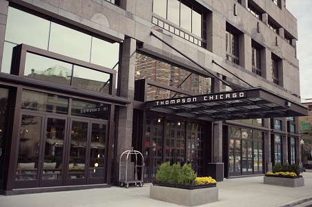 bars near thompson hotel chicago