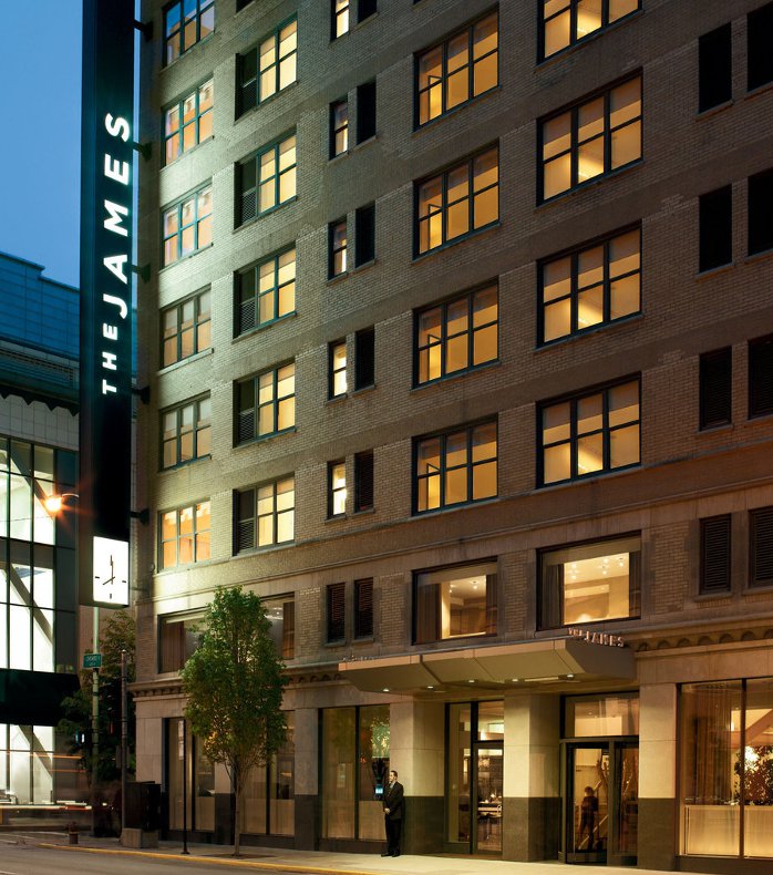 THE JAMES CHICAGO MAGNIFICENT MILE HOTEL Widewalls